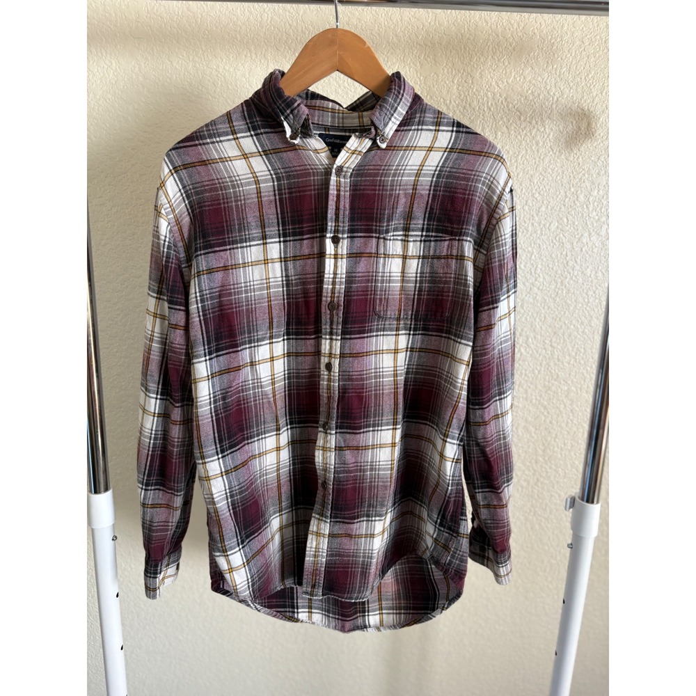 Croft & Barrow Mens Medium Plaid Flannel Shirt Burgundy White Cotton Button Down